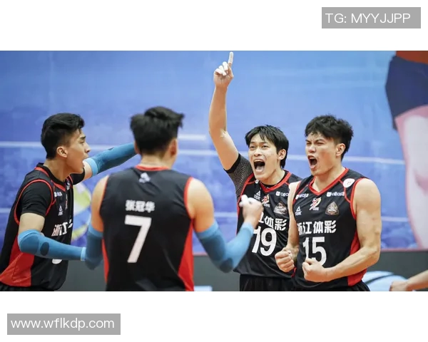 上海羽毛球队以98分稳居大师赛积分榜首位展现强劲实力 上海羽毛球队以98分稳居大师赛积分榜首位展现强劲实力