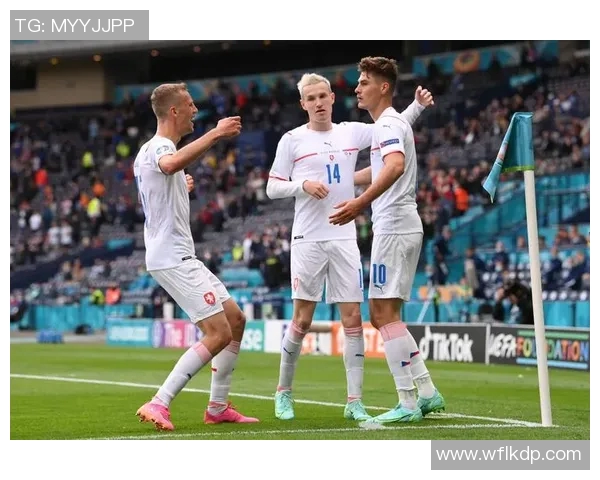 捷克足球明星及其独特外号揭秘,了解他们背后的故事与成就 捷克足球明星及其独特外号揭秘,了解他们背后的故事与成就