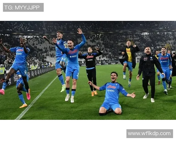 易姓足球明星的辉煌历程与成就盘点，见证他们在绿茵场上的精彩瞬间